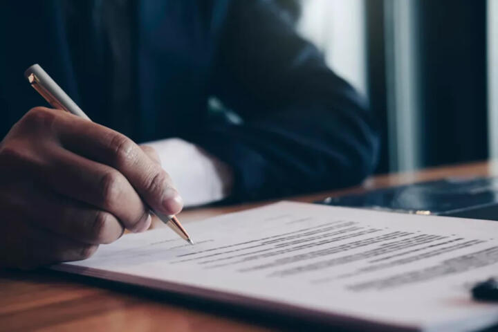 How to Set Your First Freelance Rate